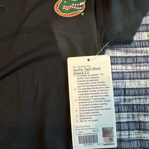 Lululemon Swiftly Tech Short-Sleeve Shirt 2.0
*Hip Length